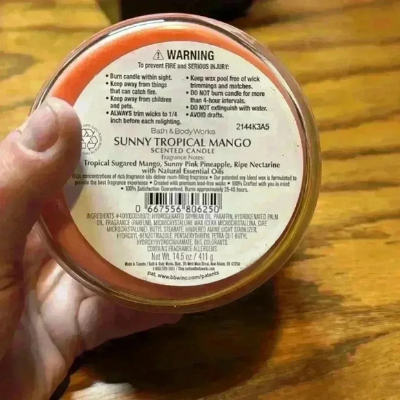 Bath & Body Works Sunny Tropical Mango Candle - Picture 2 of 3